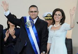 Mauricio Funes ha anunciado el inmediato restablecimiento de las relaciones diplomáticas de su país con Cuba